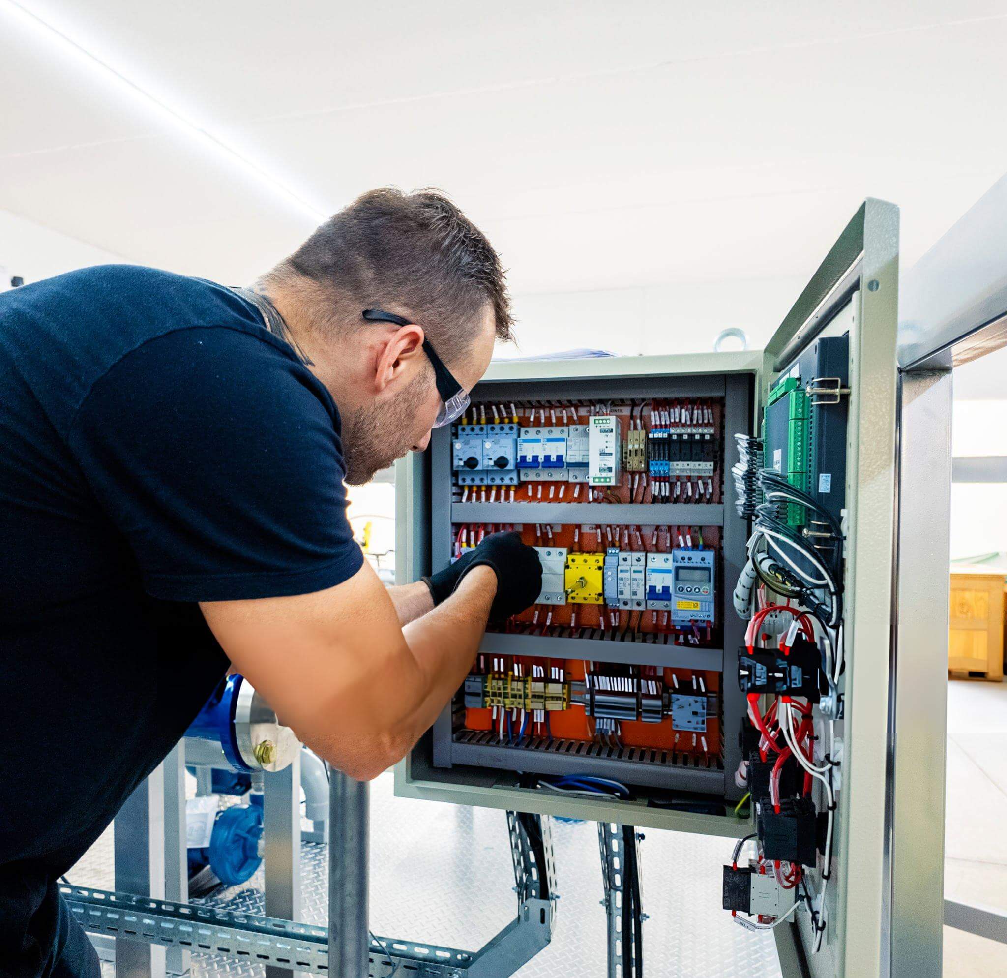 Electrician Services (1)